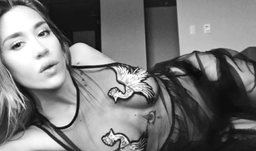 Jimena Barón cruzó a un fan que la criticó por sus fotos