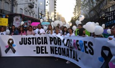  Córdoba: Exhumarán los restos de dos bebés fallecidos en el hospital neonatal