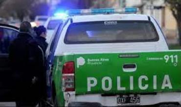 Un policía asesinó de cuatro disparos a un delincuente que intentó robarle la moto