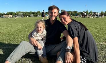 Roberto García Moritán compartió una tarde junto a sus hijas: “Día de fútbol con mis chicas”