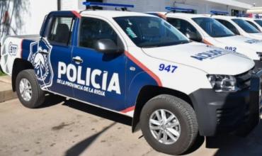 La Rioja: Una mujer llamó a la policía porque su pareja la estaba agrediendo