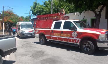 Choque entre una moto y un auto por San Nicolás de Bari y Avellaneda