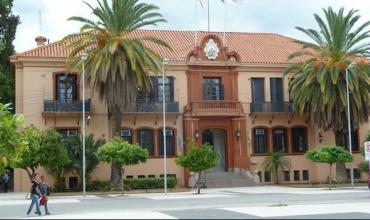 El presupuesto nacional cubre casi en su totalidad los gastos del estado riojano