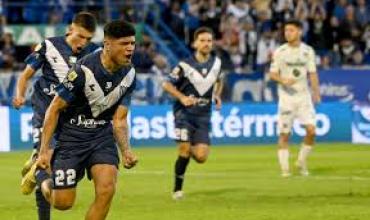 Vélez sueña en grande: le ganó a Sarmiento y no pierde la ilusión de lograr el doblete copero