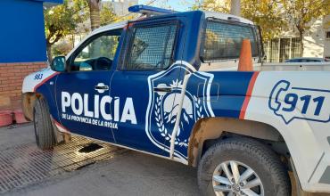 Chepes: Un efectivo policial detenido por agredir a su pareja