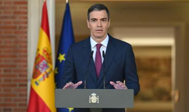 Pedro Sánchez contra Feijóo: "Es usted para la política española lo que la criptomoneda de Milei para los votantes argentinos"