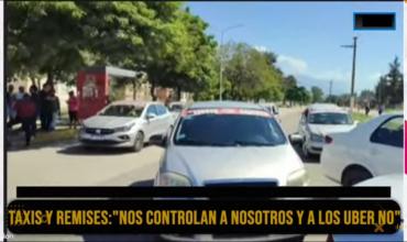 Protesta de choferes de taxis y remises contra Uber: “Estamos hartos”