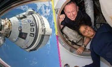 Astronautas varados regresaron a la Tierra desde la Estación Internacional