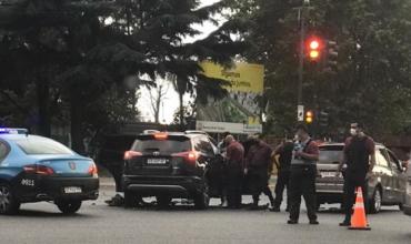 Un jugador de Barracas Central chocó en Palermo cuando iba al entrenamiento