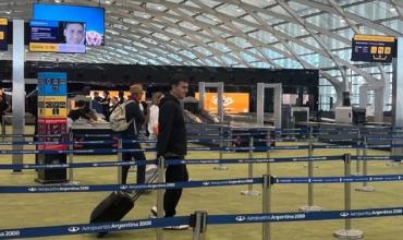 Gustavo Quinteros tomó una decisión importante mientras espera el llamado de Boca