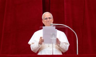 En su segunda aparición, el papa León XIV clamó por la paz en Ucrania y Gaza