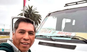 Pancho, el cura salteño que recorre el país con su capilla móvil llevando fe y ayuda