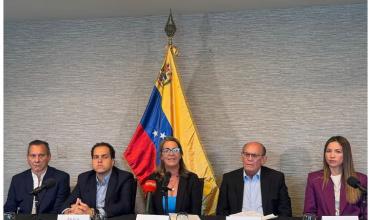 Hablaron los venezolanos que estuvieron refugiados en la embajada argentina en Caracas: "Que estemos aquí es un milagro"