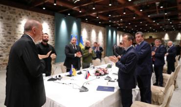 El equipo negociador de Rusia partió hacia la ciudad turca de Estambul