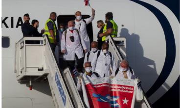 Estados Unidos impuso restricciones de visas a funcionarios centroamericanos por la explotación de médicos cubanos