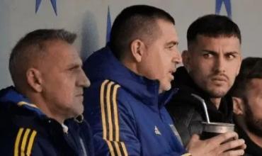 Riquelme se queda en Buenos Aires y convoca a Paredes para definir su regreso a Boca