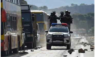 Crisis en Bolivia: al menos dos policías murieron en choques con seguidores de Evo Morales