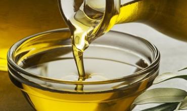 ANMAT prohíbe la venta de tres marcas de aceite de oliva y una de azúcar por irregularidades sanitarias