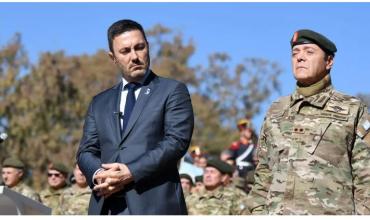 Luis Petri cerró con el Ministerio de Economía recursos para completar equipamiento militar