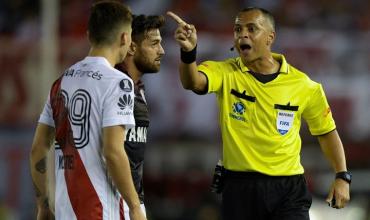 Árbitros designados para los octavos de la Libertadores: viejos conocidos para los equipos argentinos