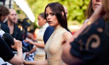 Jenna Ortega habla sobre el lado negativo de la fama tras el éxito de Merlina