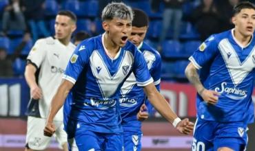 Con tres goles de penal, Independiente perdió 2-1 con Vélez y profundizó su mal momento