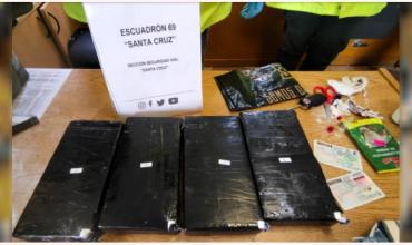 Del otro lado del mostrador: el exgendarme que llevaba 4 kilos de cocaína en una mochila
