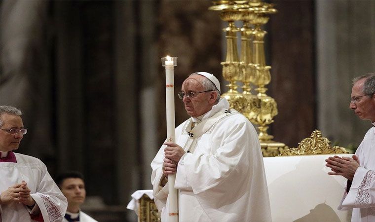 Papa Francisco rompe protocolo y pronuncia homilía — Pascua