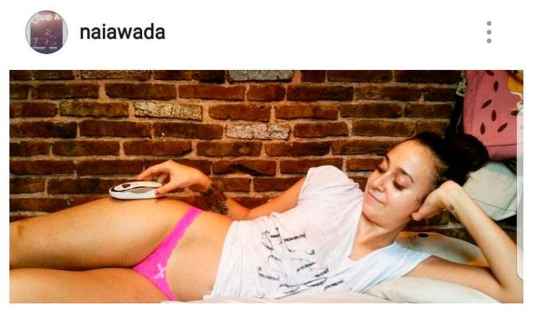 Naira Awada convocó a sus fans y solo fue uno — Quebrada