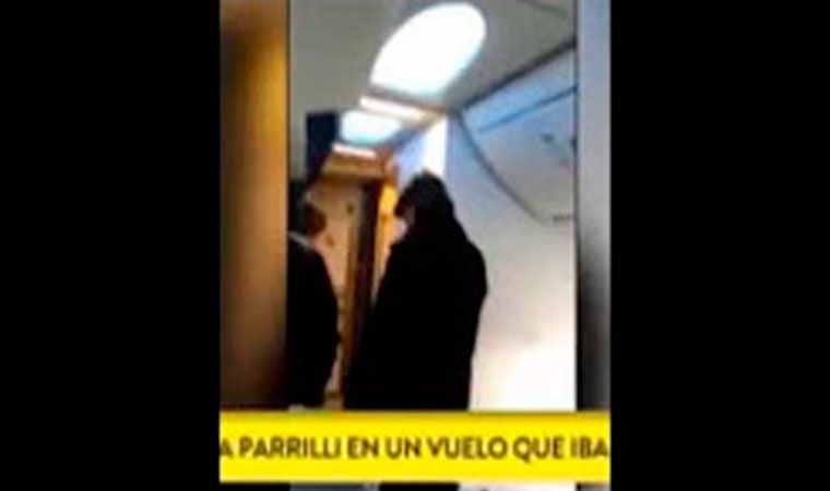 Escracharon a Parrilli:
