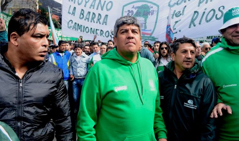 Los camioneros acordaron una suba del 23% en tres tramos