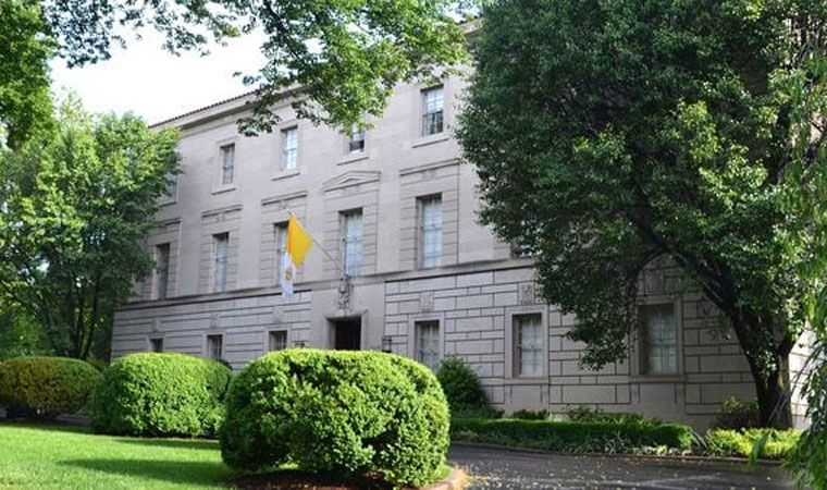 Convoca a sacerdote por posesión de pornografía infantil Convoca a sacerdote por posesión de pornografía infantil