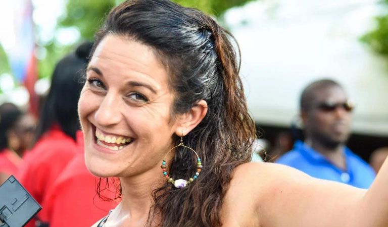Buscan a una argentina desaparecida en Dominica — Huracán María