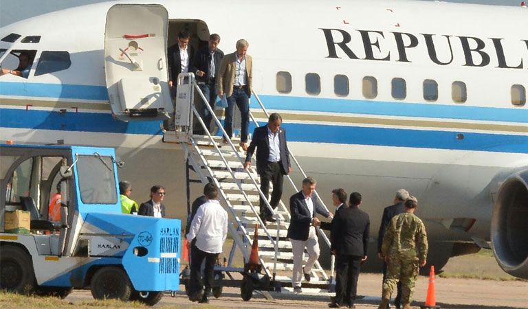 Macri visita nuevo parque solar en Argentina que incorporará 130.000 paneles