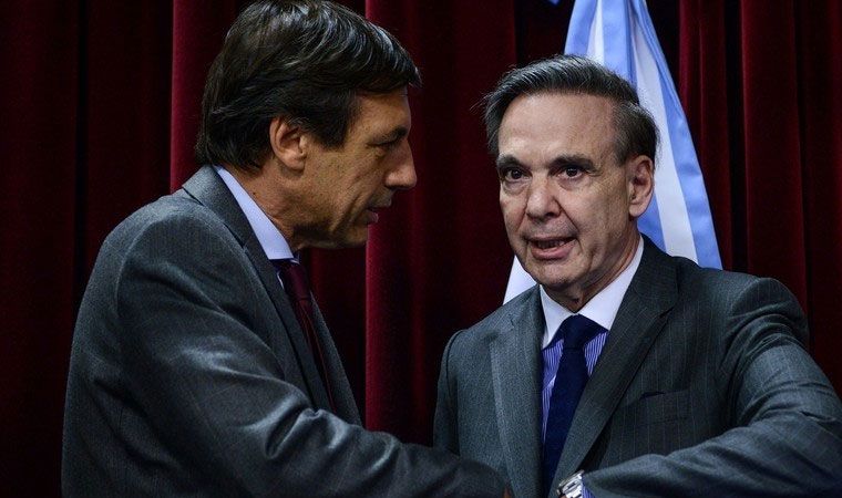 Pichetto formó su propio bloque peronista y dejó afuera a Cristina — Senado Pichetto formó su propio bloque peronista y dejó afuera a Cristina — Senado