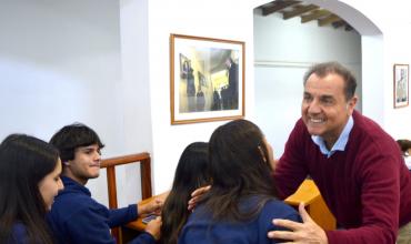 Jóvenes interesados por el funcionamiento del Concejo Deliberante se reunieron con Guillermo Galván 