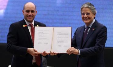 China avanza en América Latina: firmó un tratado de libre comercio con Ecuador en tiempo récord