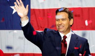 EEUU: Ron DeSantis inició su campaña presidencial con fuertes críticas a Donald Trump