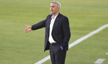 Hernán Crespo fue presentado como entrenador del Al Ain de Emiratos Árabes