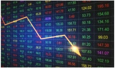 Se despertó el dólar mientras caen las acciones y los bonos