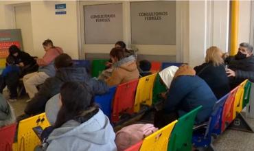 Guardias llenas y hasta cinco horas de espera por cuadros respiratorios