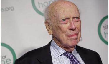 Muere James Watson, el premio Nobel despojado de sus títulos por reiterar que los negros son menos inteligentes que los blancos por sus genes