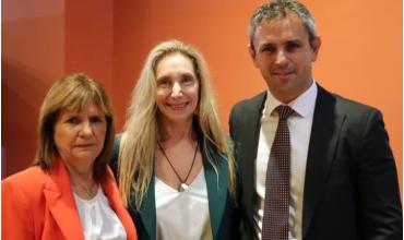 El Gobierno alardea avances para "fracturar" a los gobernadores del PJ y proyecta un interbloque "del peronismo racional"