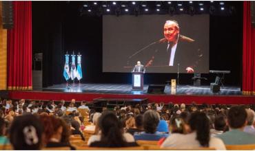 El gobernador Jaldo convocó a expertos y académicos para debatir sobre libertad religiosa y dignidad humana