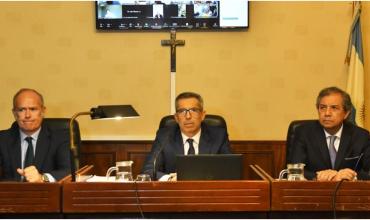 Pese a la polémica, el Tribunal Oral 7 no dejará la virtualidad en esta etapa del juicio de Cuadernos