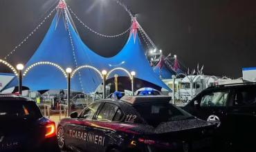 Un acróbata chileno murió tras un brutal accidente con su moto en un show en un circo en Italia