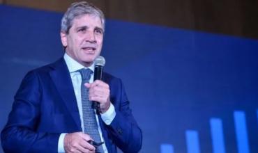 Caputo volvió a negar que el dólar esté atrasado