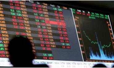 Jornada financiera: bajó el dólar y la Bolsa encadenó la tercera suba seguida