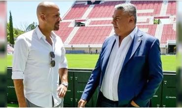 Verón: "Tapia y Toviggino quieren tener cautivos a los clubes tirándoles migajas"