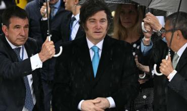 Hay malestar entre los funcionarios por el congelamiento de los sueldos y piden que Milei dé un aumento